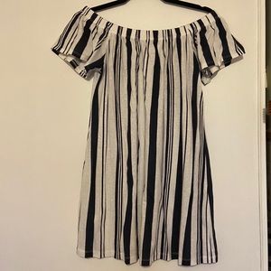 Forever21 off the shoulder dress